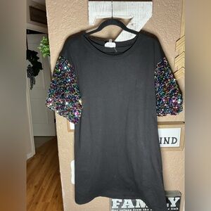 Fantastic Fawn Solid Black Shirt Dress With Puffy Sequins Sleeves Women’s Large